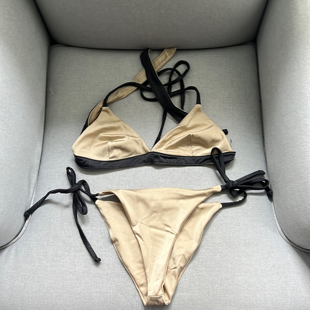 Gooseberry Seaside GLOW bikini size S/M